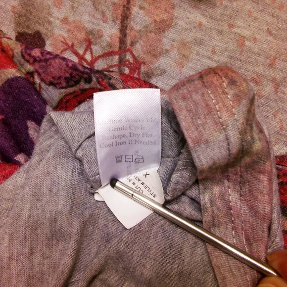 Coldwater Creek Floral Top Size 18 - Picture 6 of 7